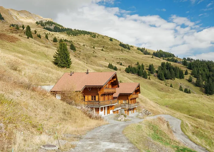 Godfrey By Interhome 莱斯·克洛塞特斯