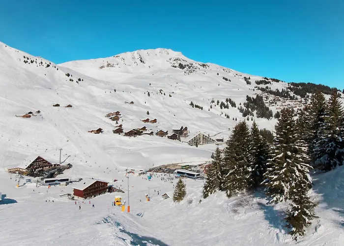 Godfrey By Interhome 莱斯·克洛塞特斯