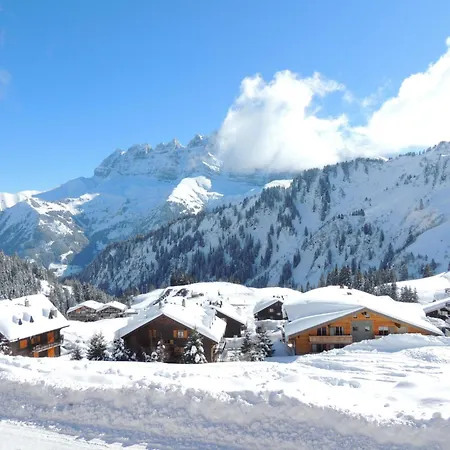 Godfrey By Interhome * לה קרוסט