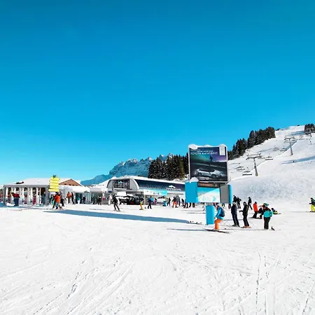 Godfrey By Interhome *